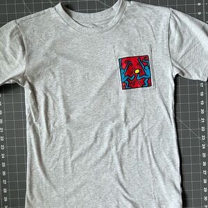 NWOT Keith Haring pocket tee kids sz 14/16 heather grey